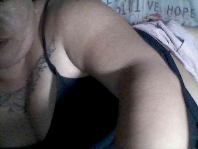 sweetasian33 webcam