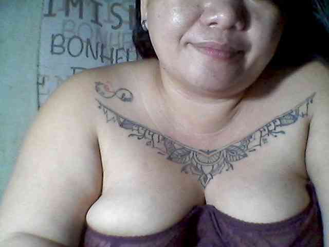 sweetasian33 webcam