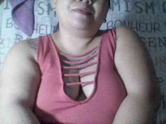 sweetasian33 webcam