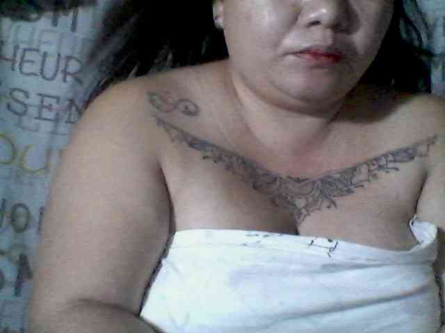 sweetasian33 webcam