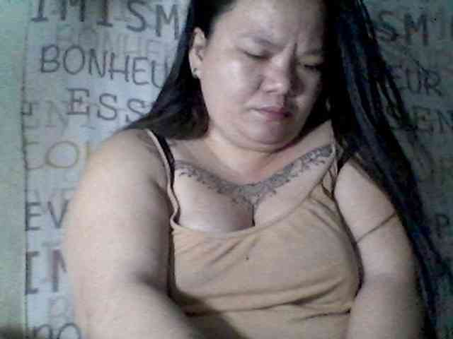 sweetasian33 webcam