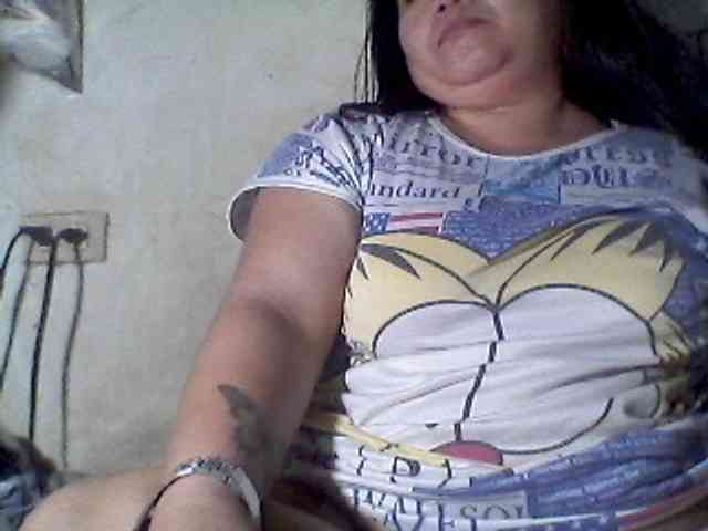 sweetasian33 webcam