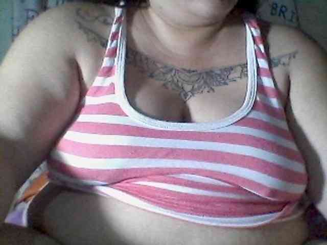 sweetasian33 webcam