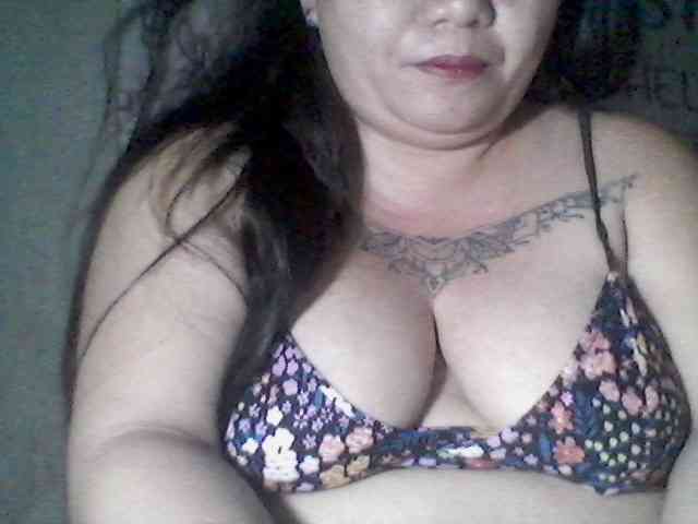 sweetasian33 webcam