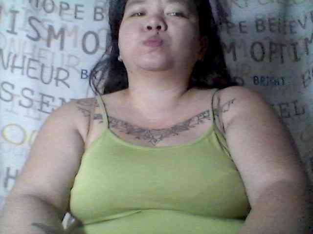 sweetasian33