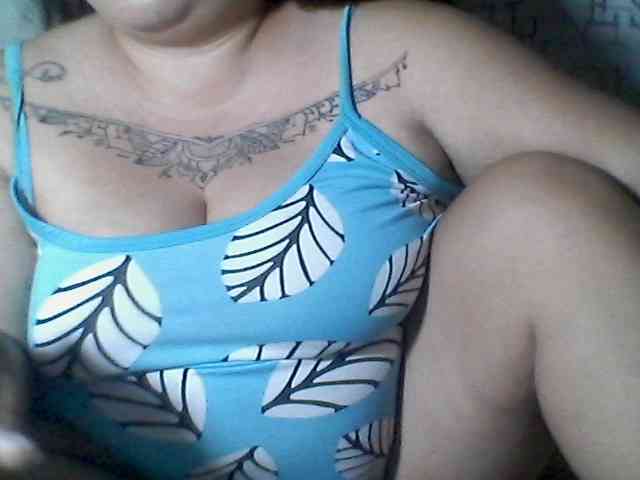 sweetasian33 webcam