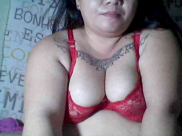 sweetasian33 webcam