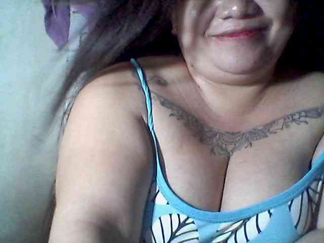 sweetasian33 webcam