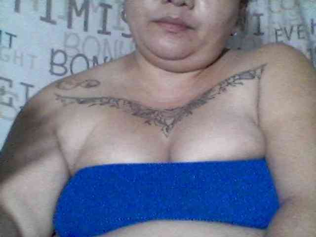 sweetasian33 webcam