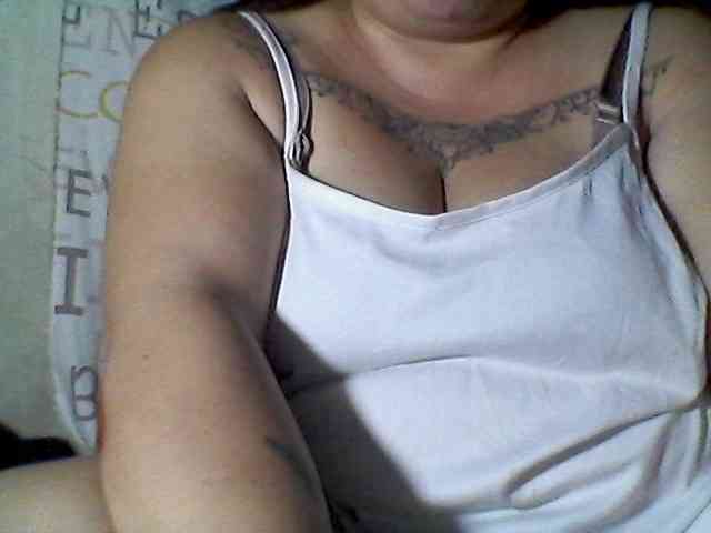sweetasian33 webcam