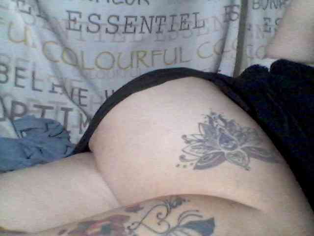 sweetasian33