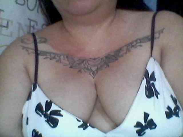 sweetasian33