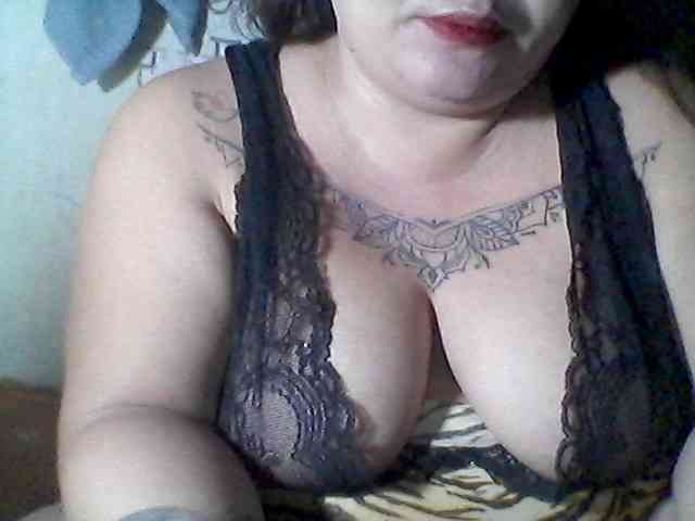 sweetasian33 webcam