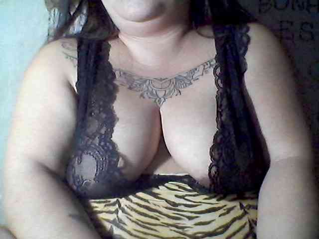 sweetasian33 webcam