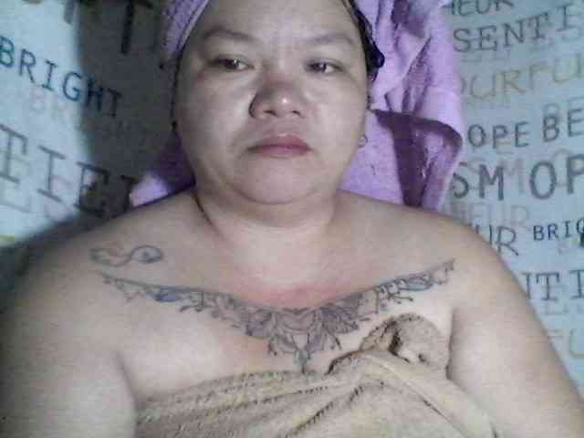 sweetasian33 webcam