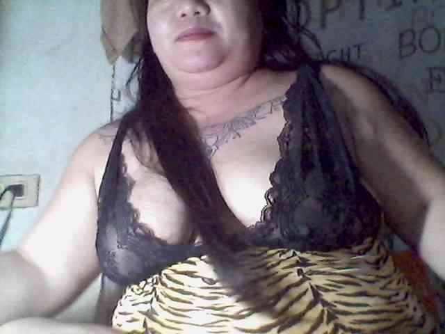sweetasian33 webcam