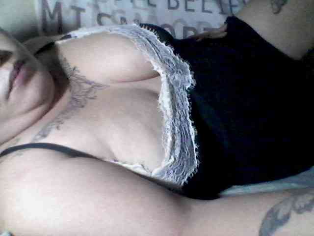 sweetasian33 webcam