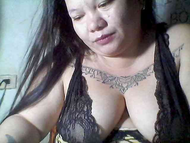 sweetasian33 webcam