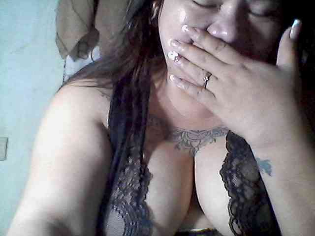 sweetasian33 webcam