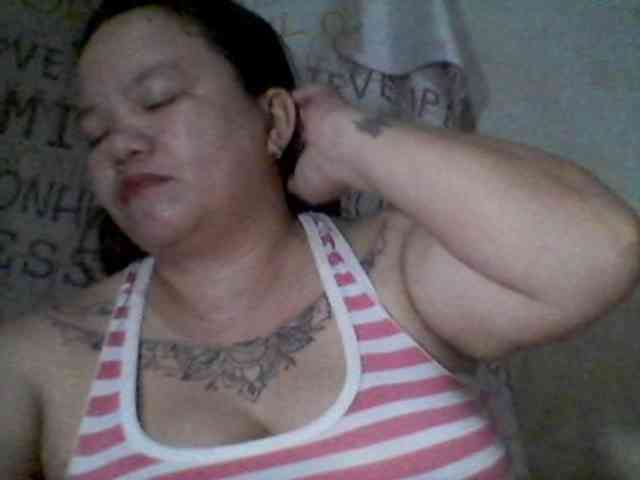 sweetasian33 webcam