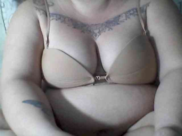 sweetasian33