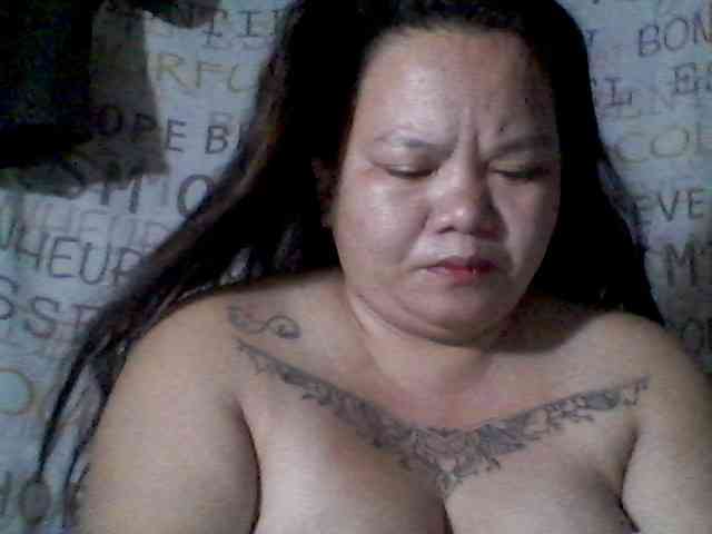 sweetasian33 webcam
