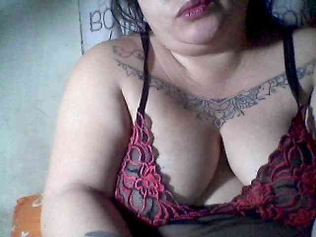 sweetasian33 webcam