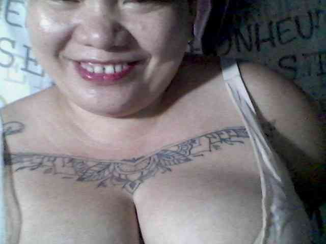 sweetasian33 webcam