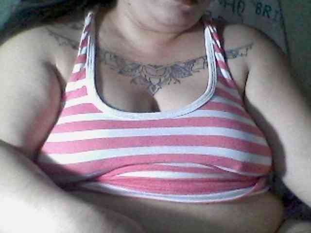 sweetasian33 webcam