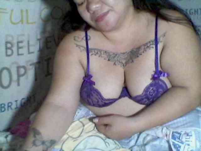 sweetasian33 webcam