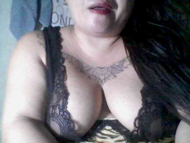 sweetasian33 webcam