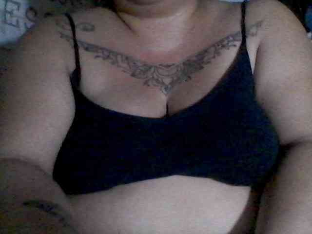 sweetasian33 webcam