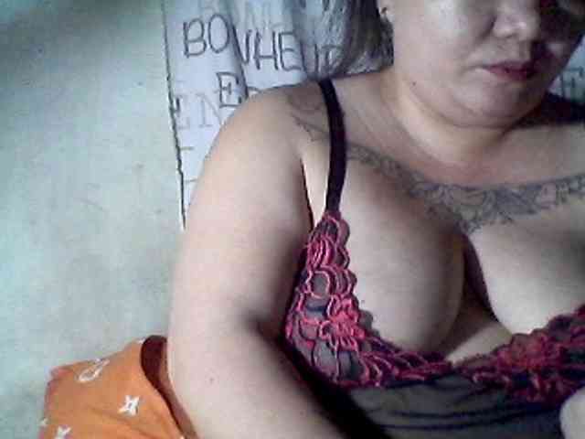 sweetasian33 webcam