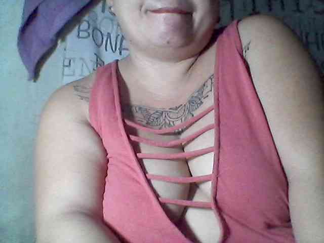 sweetasian33 webcam