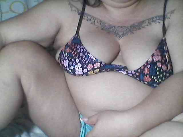 sweetasian33 webcam