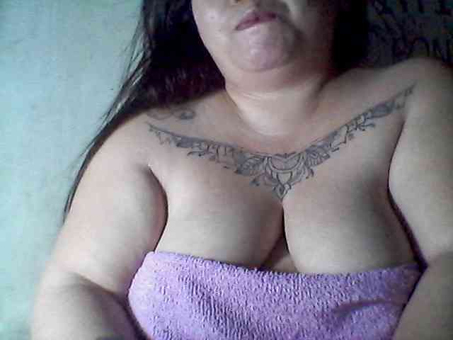 sweetasian33 webcam