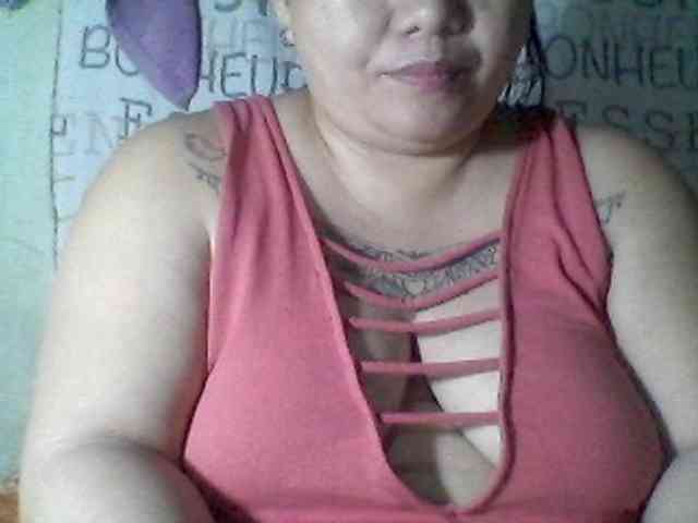 sweetasian33 webcam