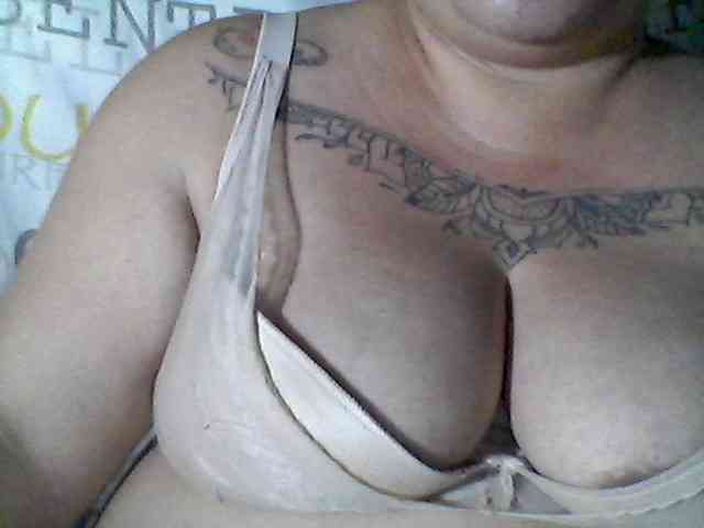 sweetasian33 webcam