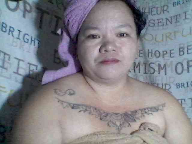 sweetasian33 Live Webcam on BongaCams