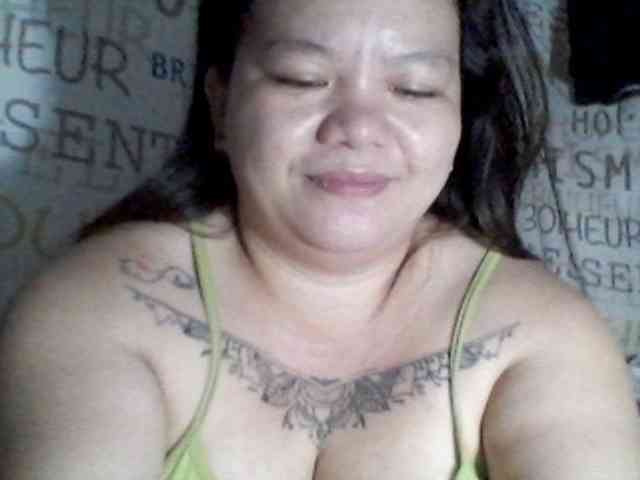 sweetasian33 webcam