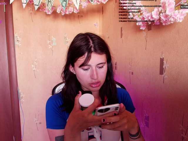 KristinaScott live cam on BongaCams