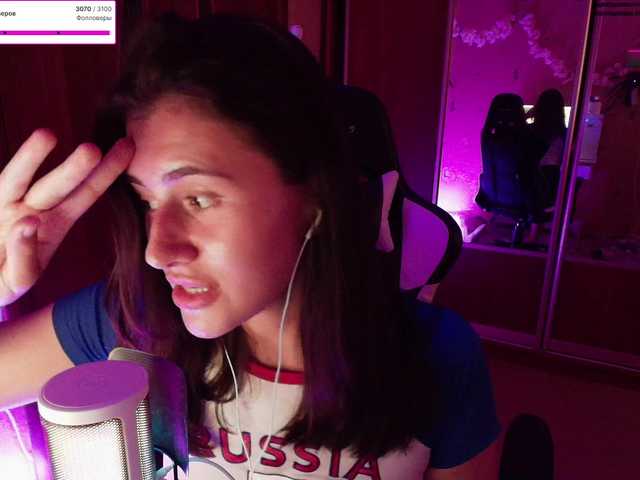 KristinaScott live cam on BongaCams