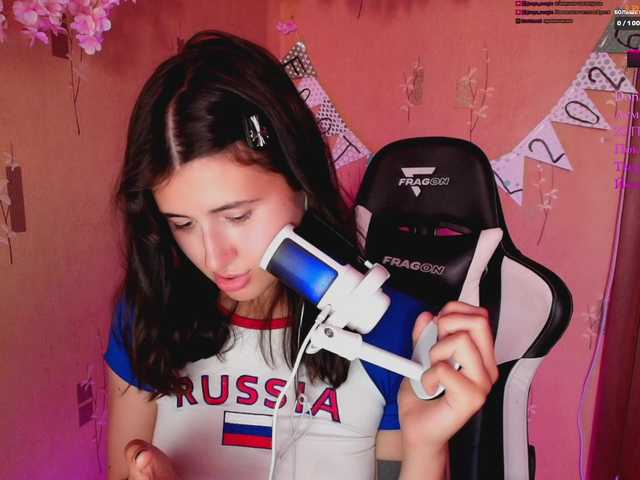 KristinaScott live cam on BongaCams