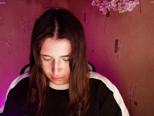KristinaScott live cam on BongaCams