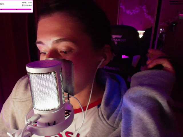 kristinascott online