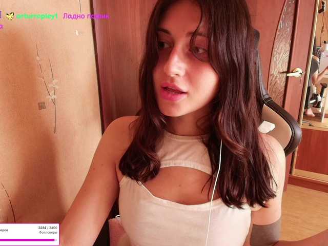 KristinaScott live cam on BongaCams