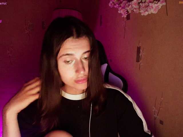 KristinaScott live cam on BongaCams