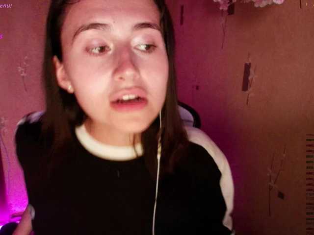 KristinaScott live cam on BongaCams