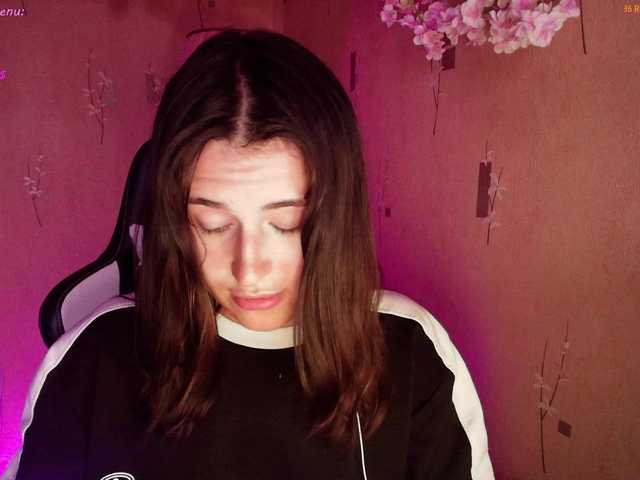 KristinaScott live cam on BongaCams