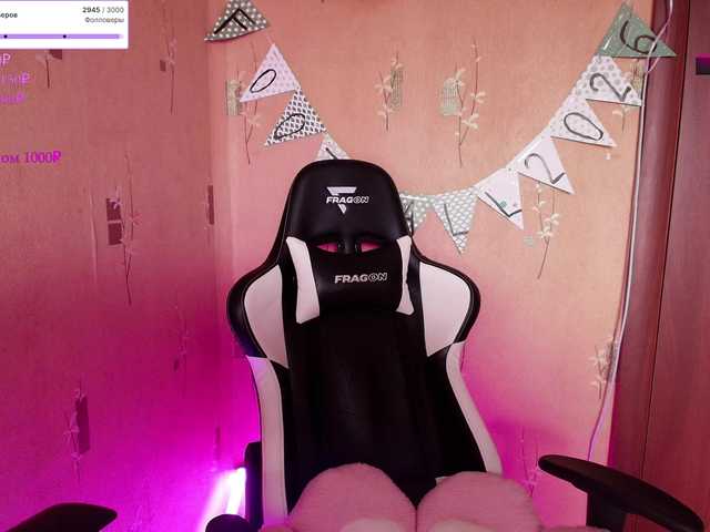 KristinaScott live cam on BongaCams